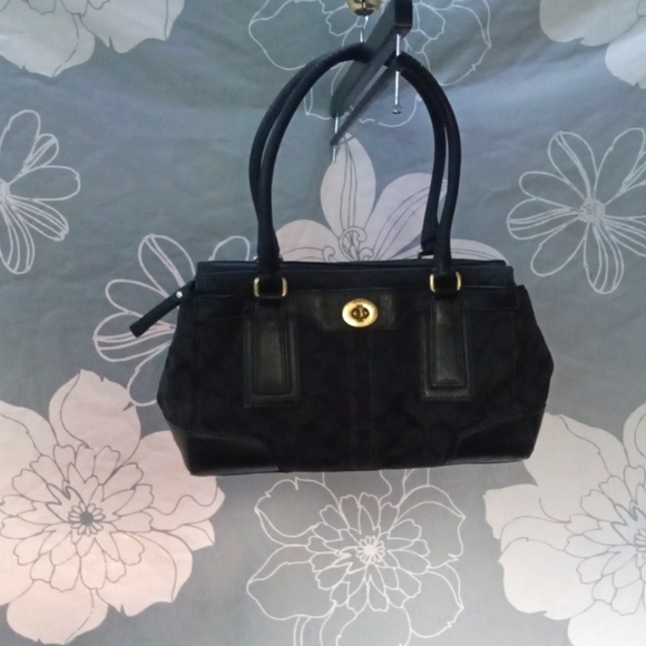 Coach Hampton D0773-11062 Signature Black Handbag Tote Zippered Medium - Picture 2 of 5